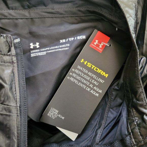 NWT Under Armour Women's Metallic Jacket Size XS - Picture 9 of 12